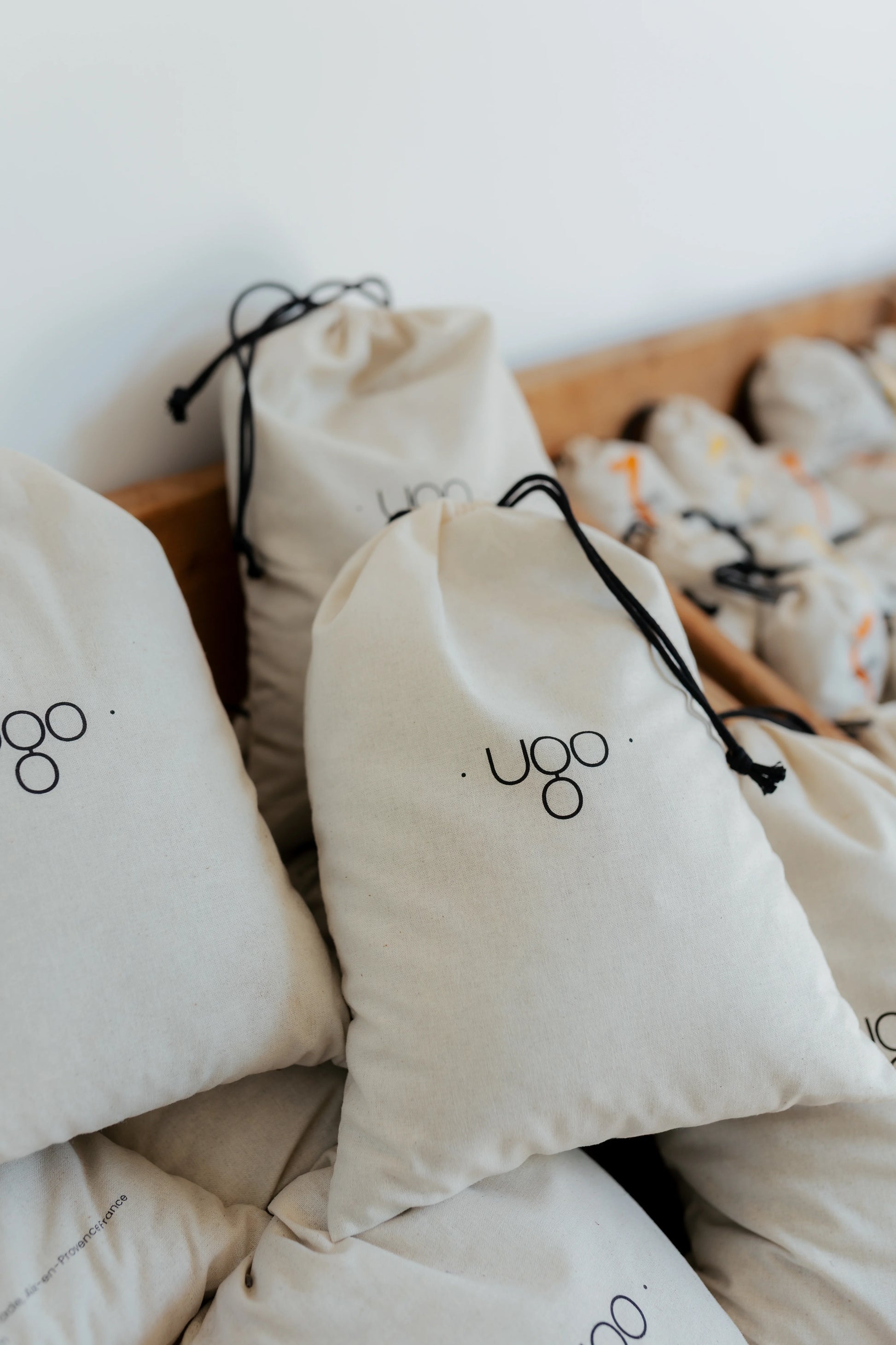 Pochon de lavande biologique, exposé à notre boutique d'Aix-en-Provence. 