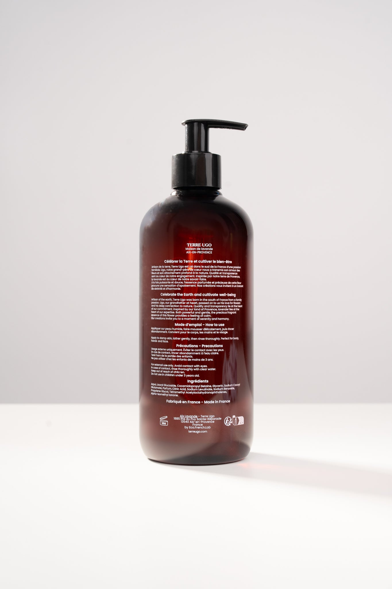 Fluide lavant Lumina Terra Terre Ugo, vue arrière avec informations produit.