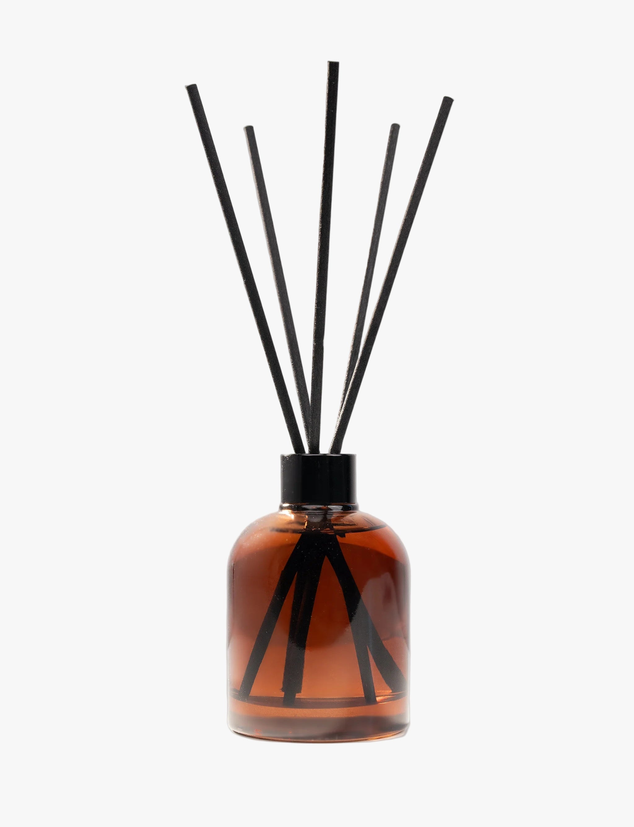 Diffuseur d’ambiance Terre Ugo en flacon ambré, avec tiges diffuseur, vue arrière